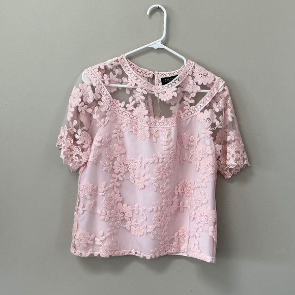 Pink Lace top - Picture 1 of 3